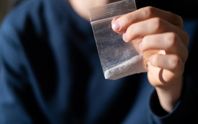 Wietzakje met poeder erin