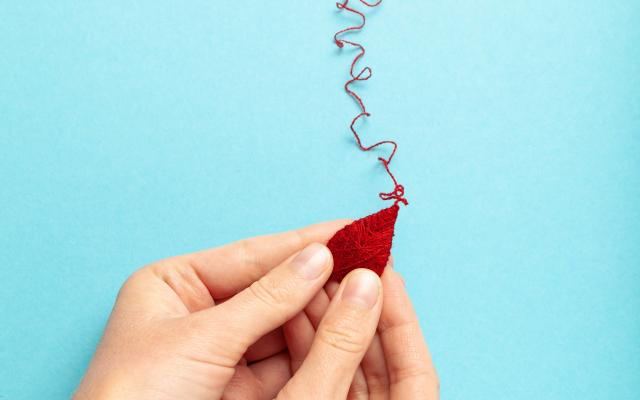 Een ballon in de vorm van een hartje