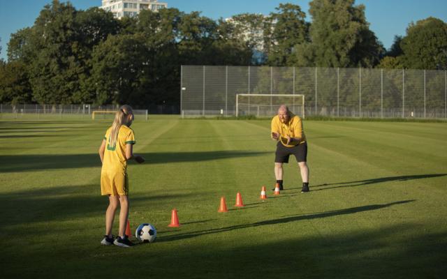 Stockfoto geposeerd door een model