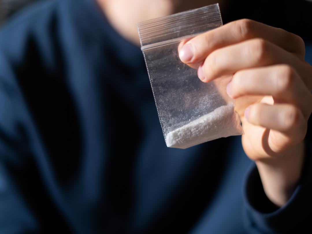 Wietzakje met poeder erin