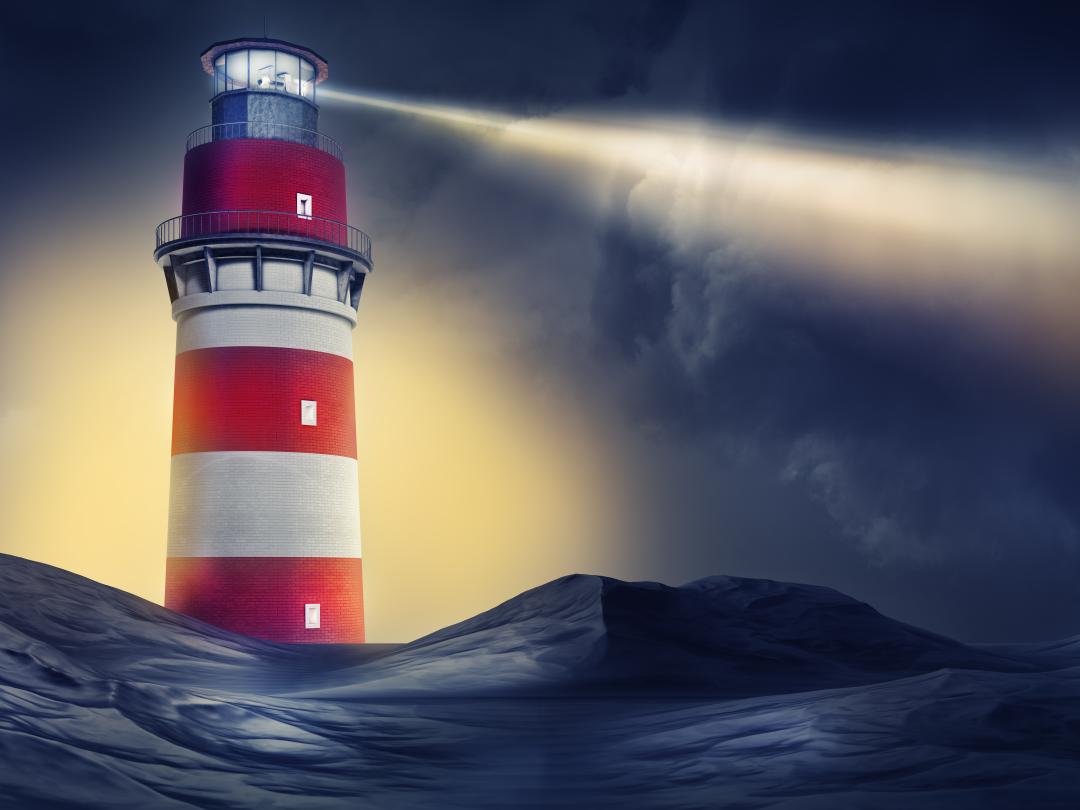 Vuurtoren met woeste zee
