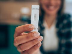 Het gebruik van de coronazelftest in perspectief