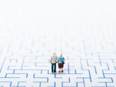 Koppel loopt op vervagende vloer