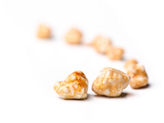 een rijtje galstenen